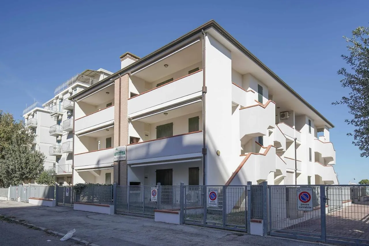 Smith 2C Apartment Llido Degli Estensi 0*,